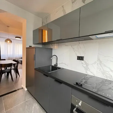 Appartement Modern In The Centre Of *